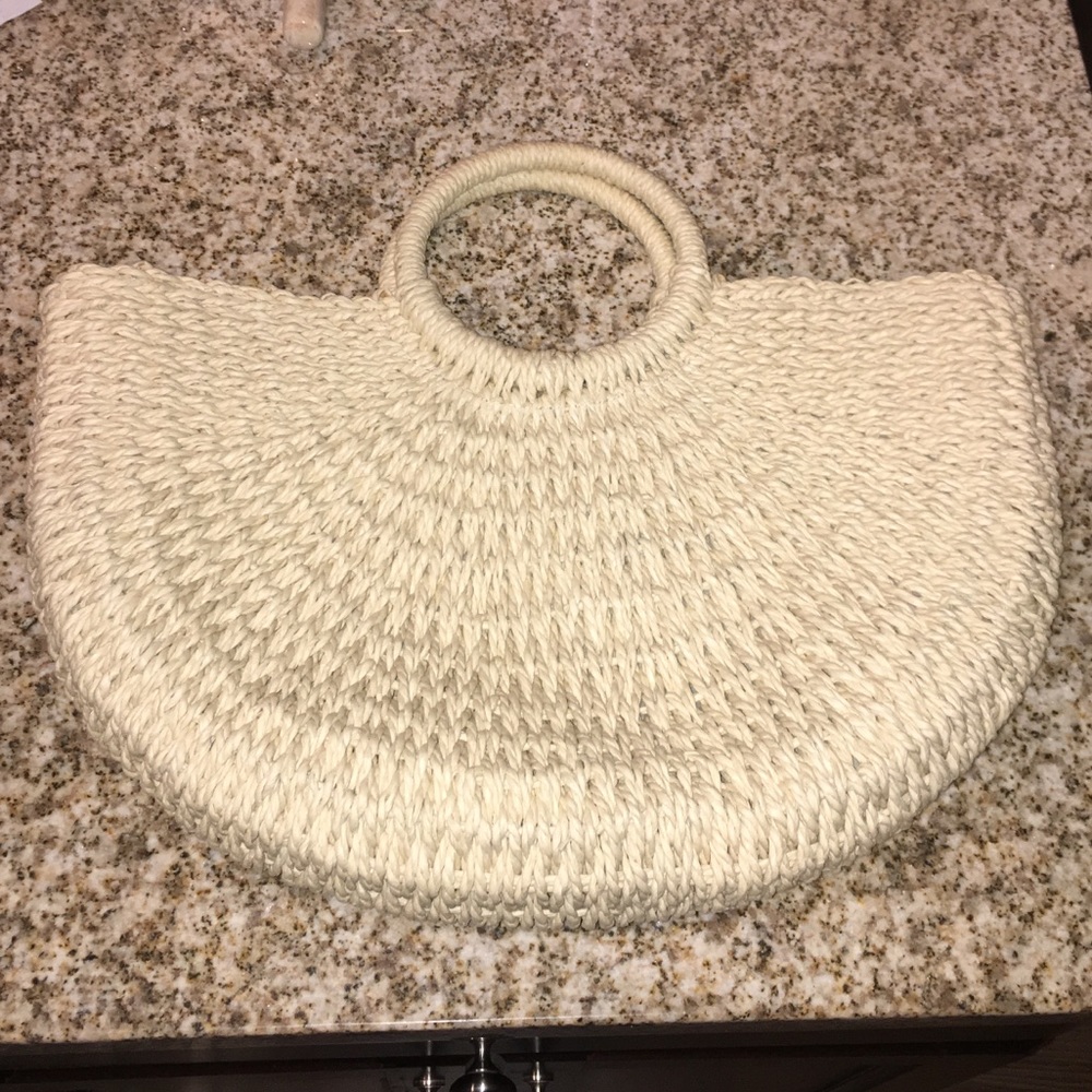 Women's Hand-Woven Tote Bag